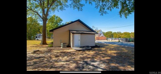 2501 Maple Street, Little Rock, AR 72204