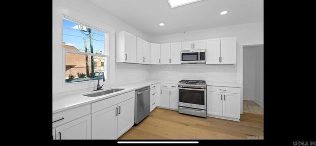 2501 Maple Street, Little Rock, AR 72204