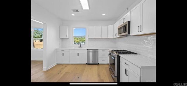 2501 Maple Street, Little Rock, AR 72204