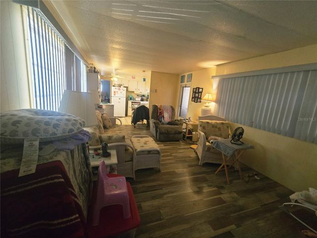 49 DRURY LANE, Tarpon Springs, FL 34689