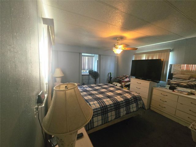 49 DRURY LANE, Tarpon Springs, FL 34689