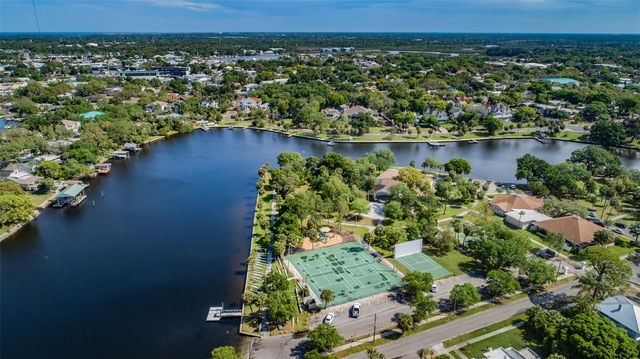 49 DRURY LANE, Tarpon Springs, FL 34689