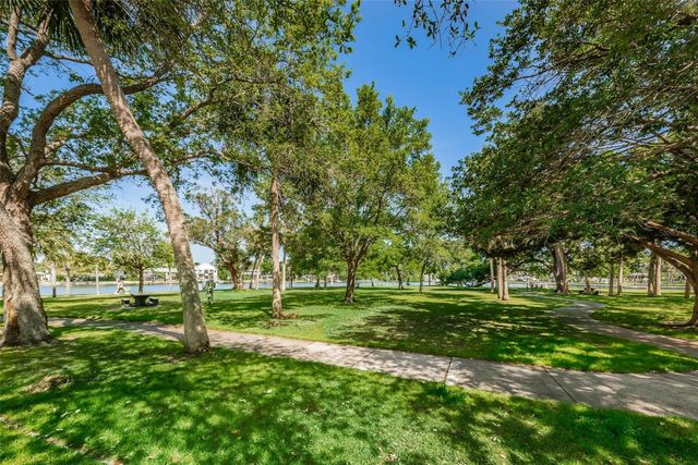 49 DRURY LANE, Tarpon Springs, FL 34689