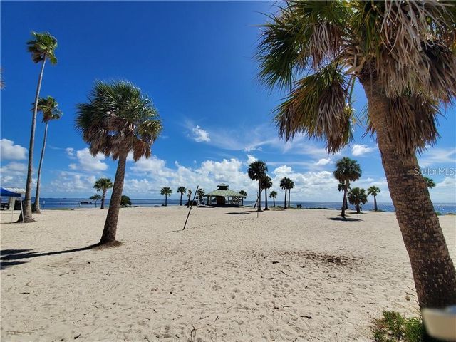 49 DRURY LANE, Tarpon Springs, FL 34689