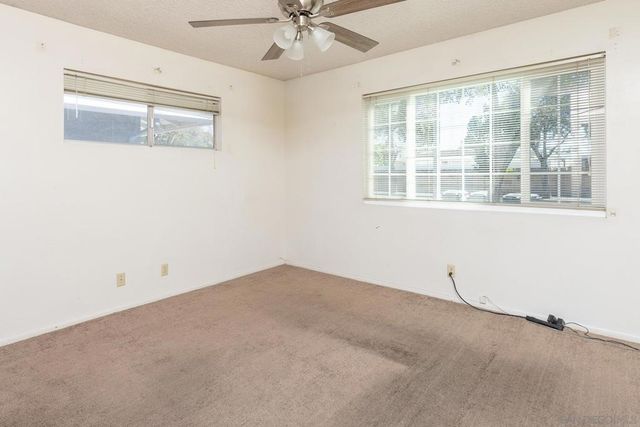 1540 W Whittier Avenue, Hemet, CA 92543
