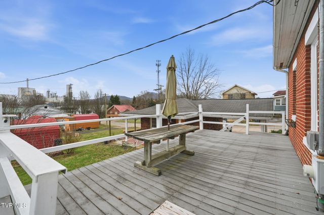 1221 West Sullivan Street, Kingsport, TN 37660