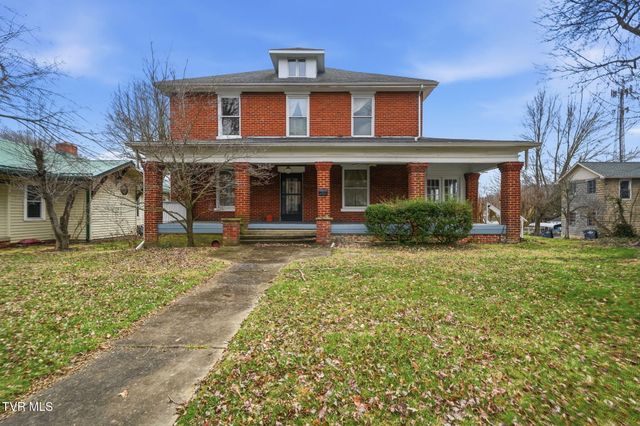 1221 West Sullivan Street, Kingsport, TN 37660