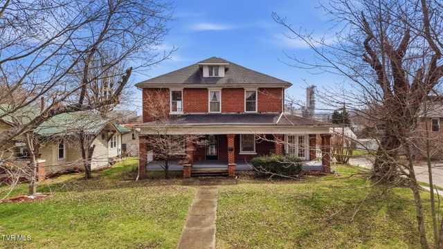 1221 West Sullivan Street, Kingsport, TN 37660