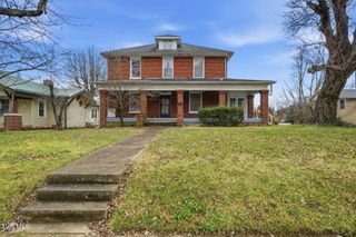1221 West Sullivan Street, Kingsport, TN 37660