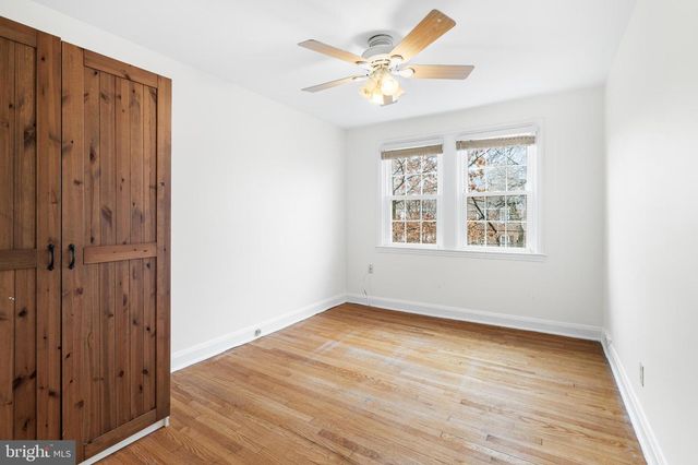 121 HOPKINS RD, Baltimore, MD 21212