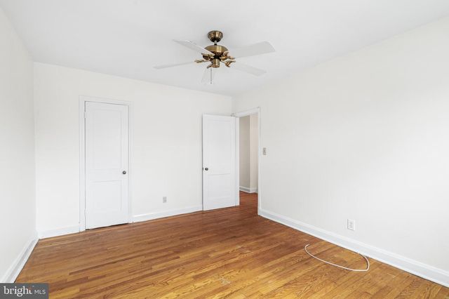 121 HOPKINS RD, Baltimore, MD 21212