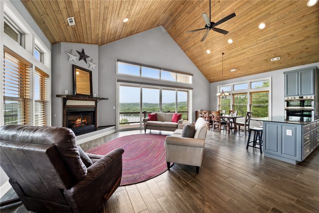 14137 Ozark Drive, Garfield, AR 72732