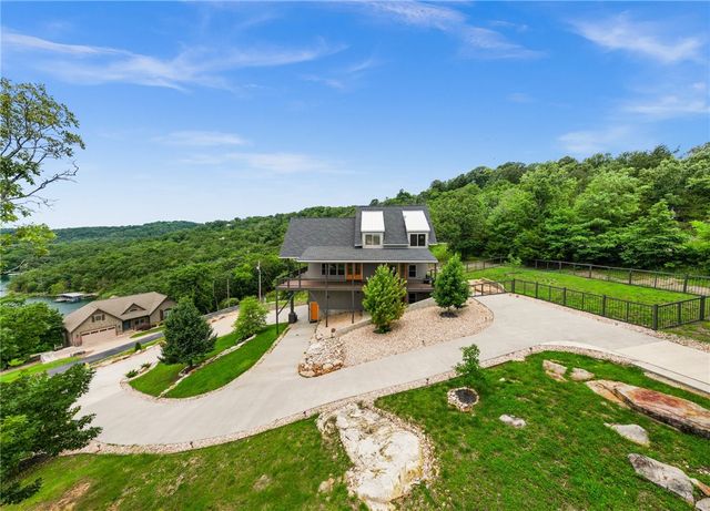 14137 Ozark Drive, Garfield, AR 72732