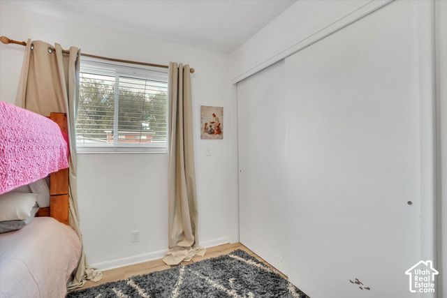 284 E TWIN PEAKS ST, Midvale, UT 84047
