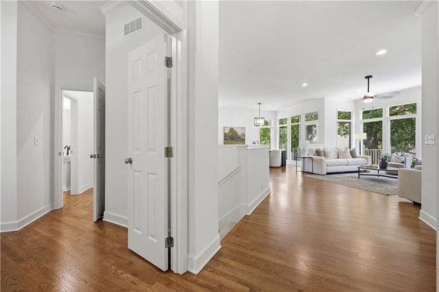 10153 S Shadow Circle, Olathe, KS 66061