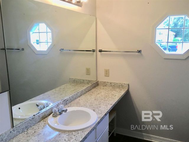 21 Hoffren Drive, Fairhope, AL 36532