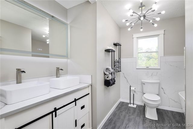 1230 Karen Avenue NW, Corydon, IN 47112