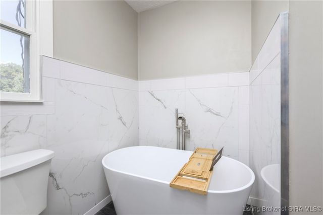 1230 Karen Avenue NW, Corydon, IN 47112