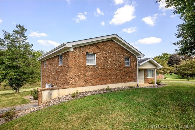 1230 Karen Avenue NW, Corydon, IN 47112