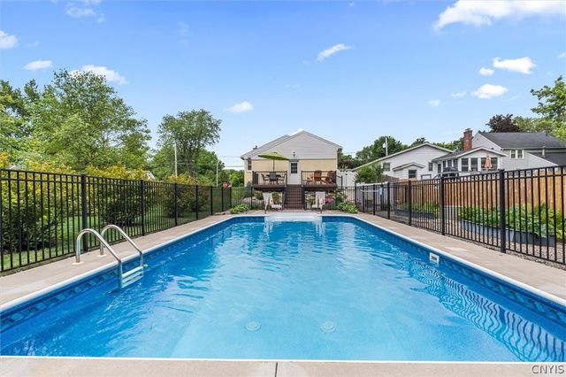 229 Bronson Road, Geddes, NY 13219