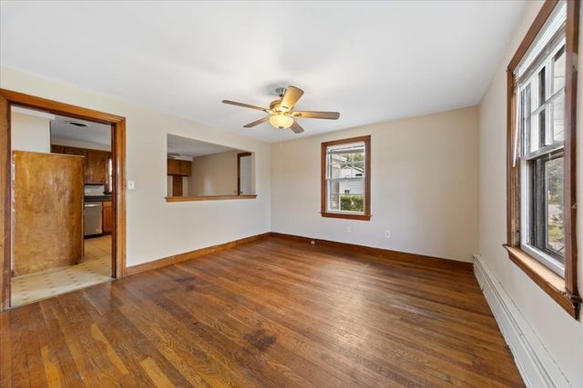 179 Eighth Street, Leominster, MA 01453