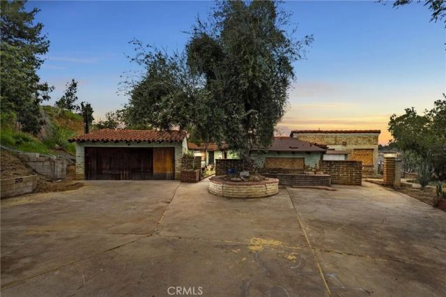 31460 Knoll, Redlands, CA 92373