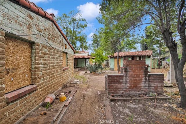 31460 Knoll, Redlands, CA 92373