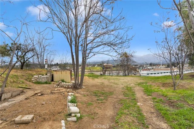 31460 Knoll, Redlands, CA 92373