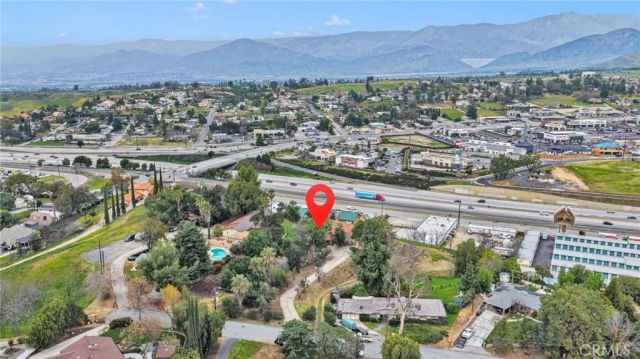 31460 Knoll, Redlands, CA 92373