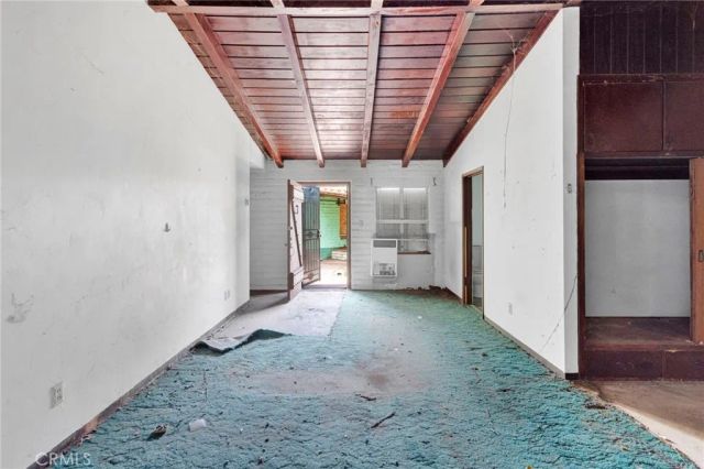 31460 Knoll, Redlands, CA 92373