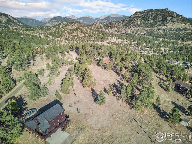 2630 Ridge Lane, Estes Park, CO 80517