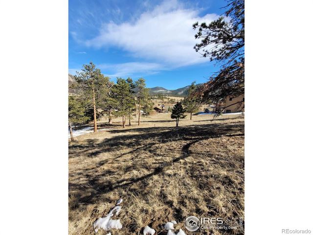 2630 Ridge Lane, Estes Park, CO 80517