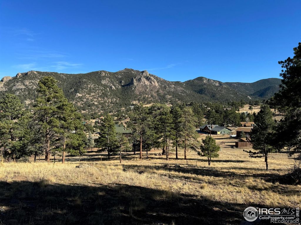 2630 Ridge Lane, Estes Park, CO 80517
