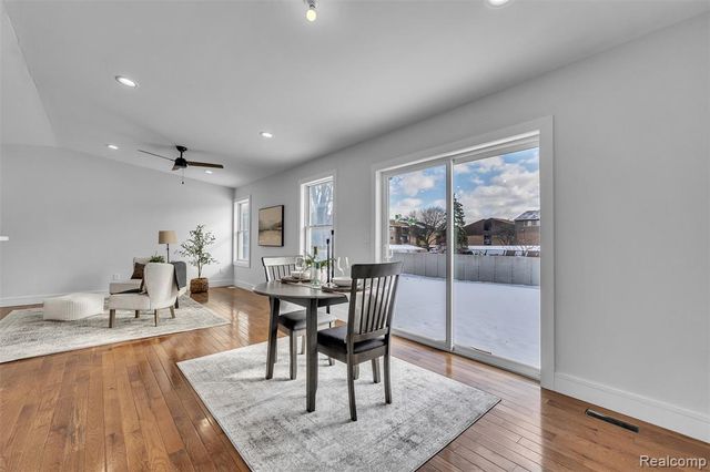 28410 Maitrott Street, Southfield, MI 48034