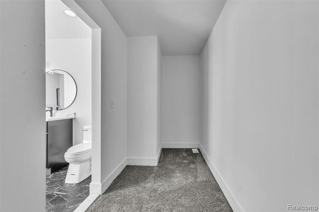 28410 Maitrott Street, Southfield, MI 48034