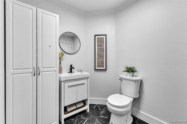 28410 Maitrott Street, Southfield, MI 48034