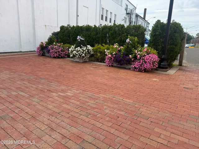 23 W Main Street 2, Freehold, NJ 07728