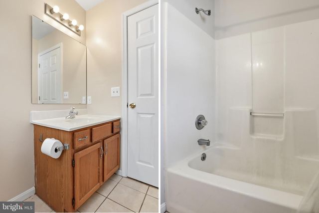 4861 ZEIGLERS CHURCH RD, Spring Grove, PA 17362