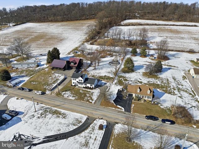 4861 ZEIGLERS CHURCH RD, Spring Grove, PA 17362