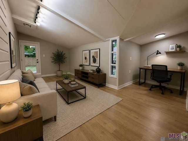 120 Cloud Dr, Baton Rouge, LA 70806