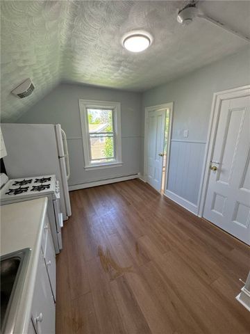54 Pine Street, Pawtucket, RI 02860