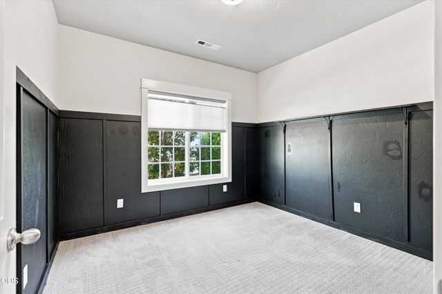 1754 Dragon Tail Place, Medford, OR 97504
