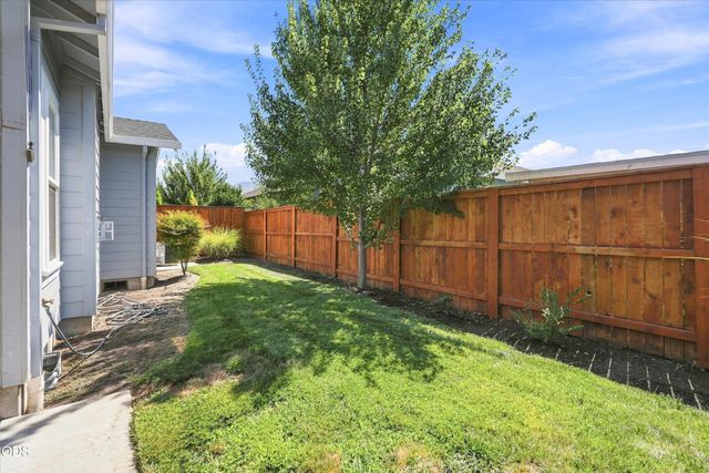 1754 Dragon Tail Place, Medford, OR 97504