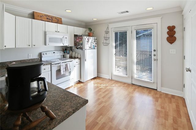 1725 Harvey Mitchell Parkway S 1731, College Station, TX 77840