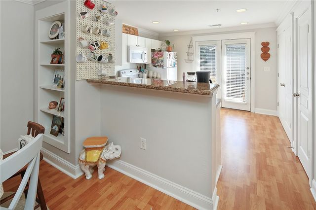 1725 Harvey Mitchell Parkway S 1731, College Station, TX 77840