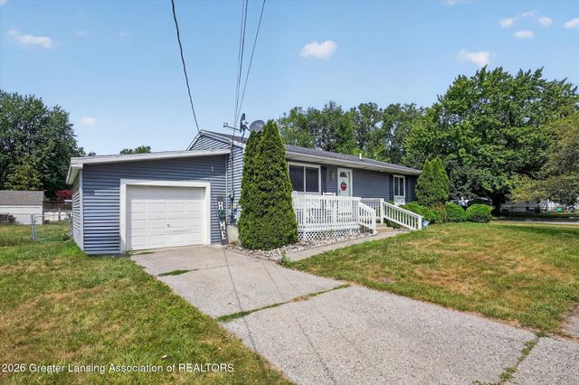 5802 Pheasant Avenue, Lansing, MI 48911