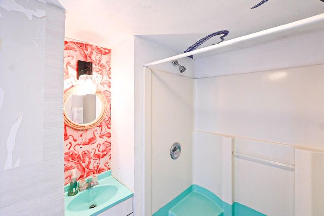 190 Barracuda, Bayou Vista, TX 77563