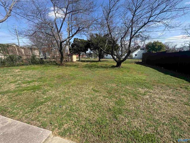 2015 Sewanee Road, Huntsville, AL 35801