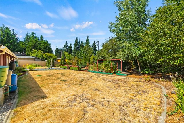 8405 113th Street E, Puyallup, WA 98373