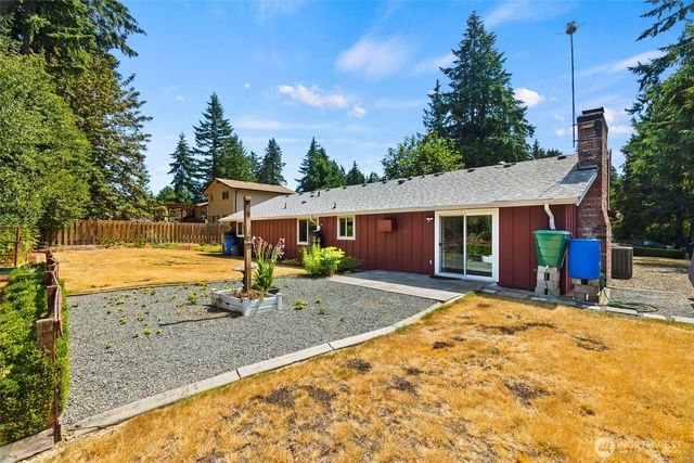 8405 113th Street E, Puyallup, WA 98373